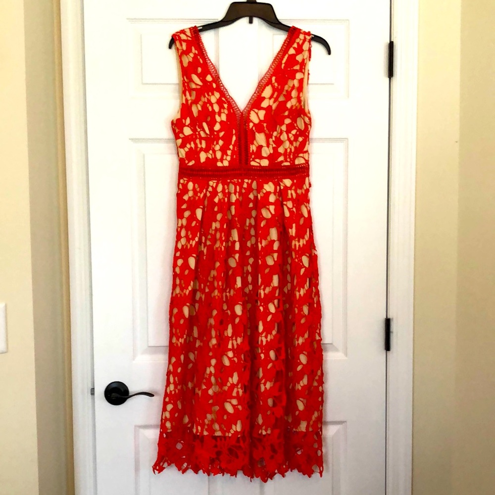 Gianni Bini Red and Cream Lace Midi Dress
